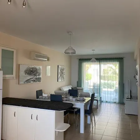 Royal Seacrest Paphos