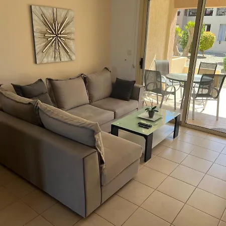 Royal Seacrest Appartement